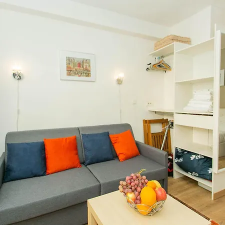 Apartment Near Champs Elysees Apartment Paris